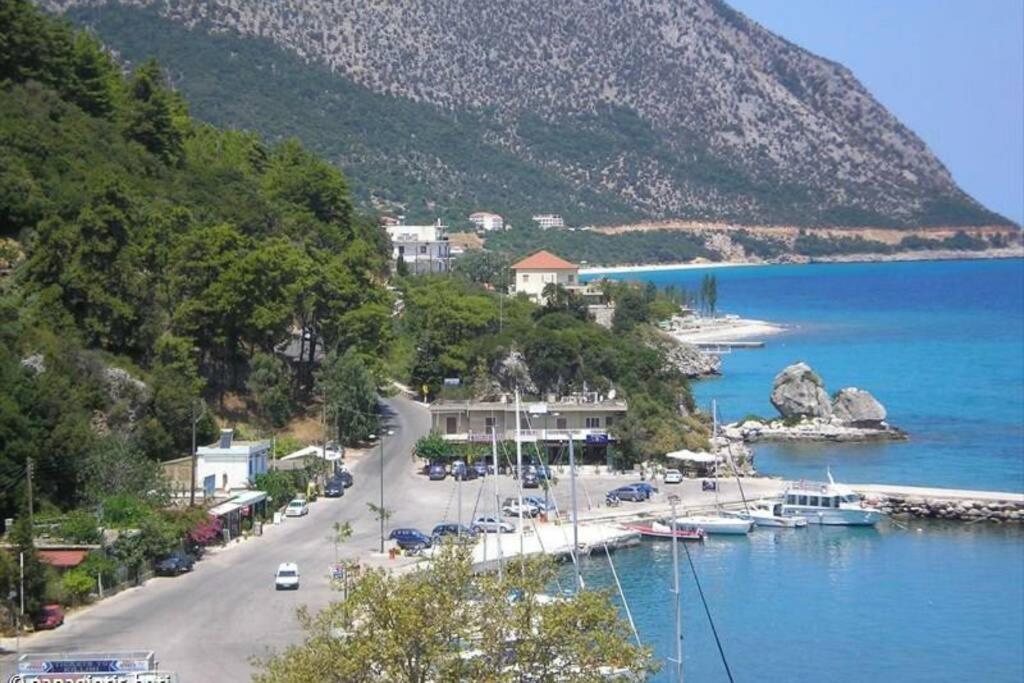 Melina Apartment Poros  Eksteriør bilde