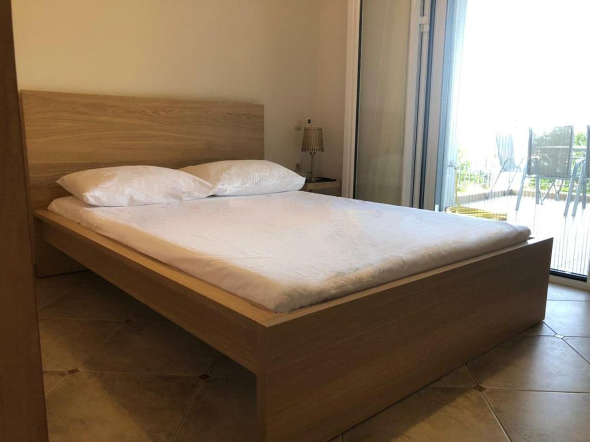 Melina Apartment Poros  Eksteriør bilde