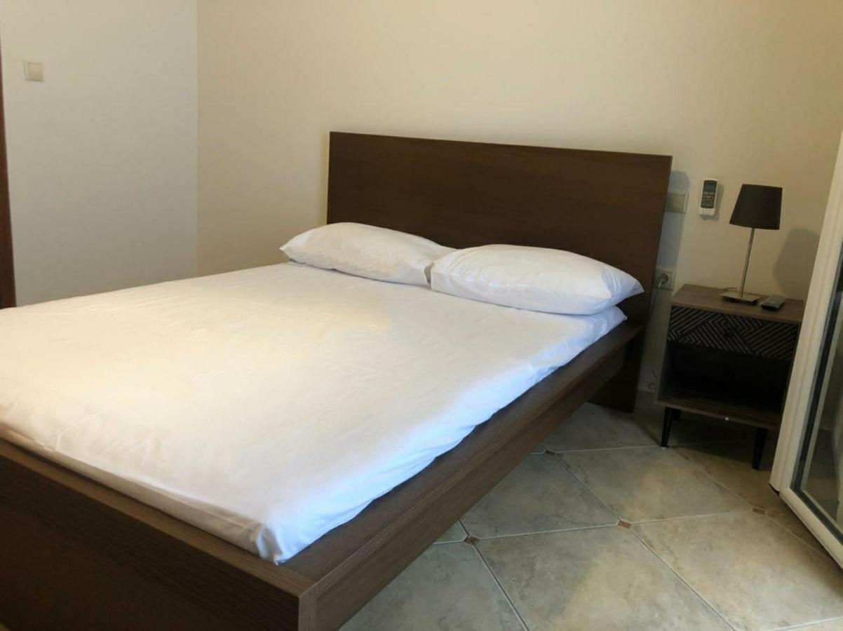 Melina Apartment Poros  Eksteriør bilde